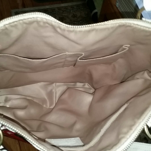 Rare Coach Hallie Poppy Tote - Picture 4 of 7